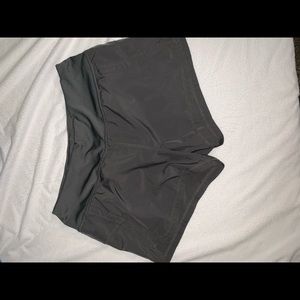 Xersion athletic shorts(medium)
